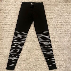 ⭐️ BOGO ⭐️ - Old Navy Leggings Sz S